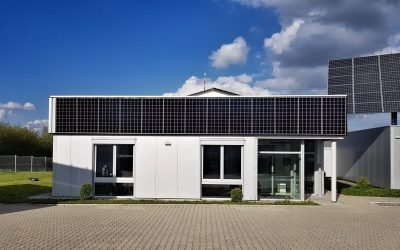 TECHMASTER Power Railing: Solar-Balkongeländer produziert Strom