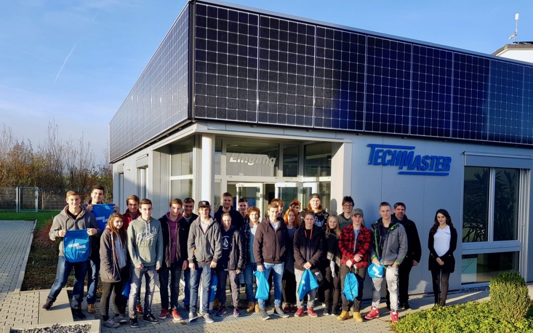 Technisches Gymnasium Balingen zu Gast bei TECHMASTER in Hechingen