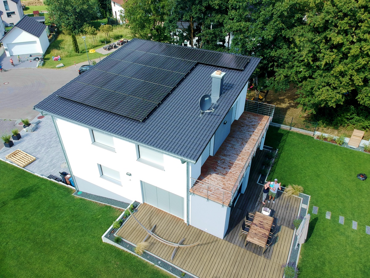 Photovoltaikanlage auf Pultdach in Bisingen